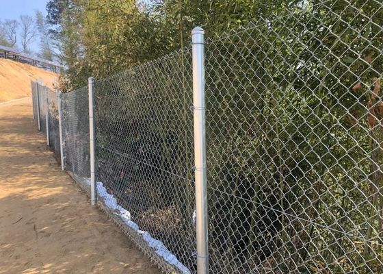 2.5mm-3.0mm 핫 DIP 가연 체인 링크 울타리 9 가이드