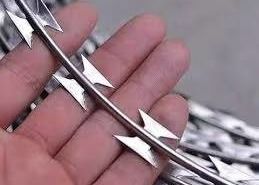 바인딩 Hdg 저탄소 2.5mm 면도날 가시 철사