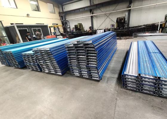 미끄럼 방지 안전 톱니형 보행로 그립 스트럿 천공 판재 격자