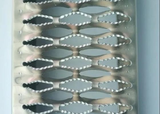 악어 입 모양 미끄럼 방지 보도/알루미늄 트레드 플레이트