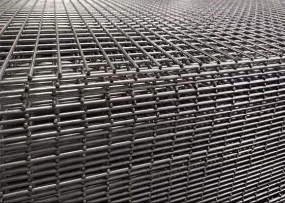 PVC는 Fence >= 100 평방미터를 만곡시키는 3D 구부러진 펜스 패널 트라이앵글을 코팅했습니다